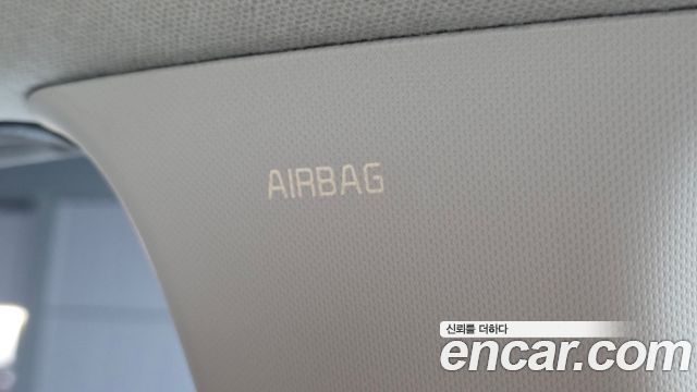 Kia K3 2019 — photo 29