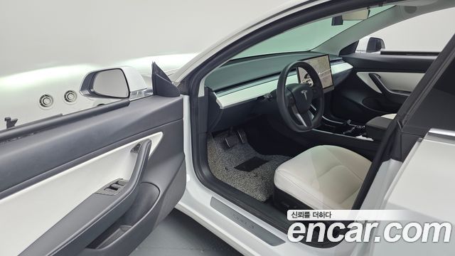 Tesla Model 3 2020 — photo 13