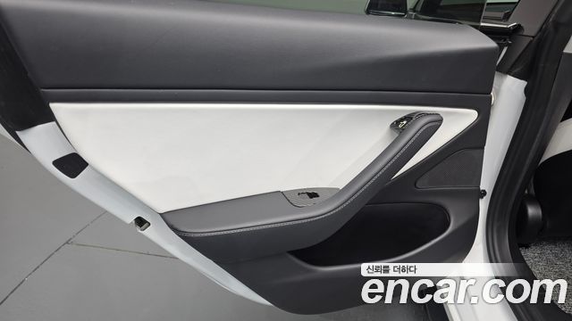 Tesla Model 3 2020 — photo 15