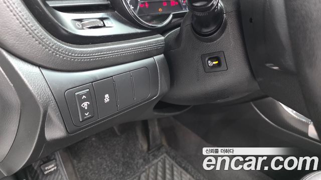 Kia K5 2012 — photo 29