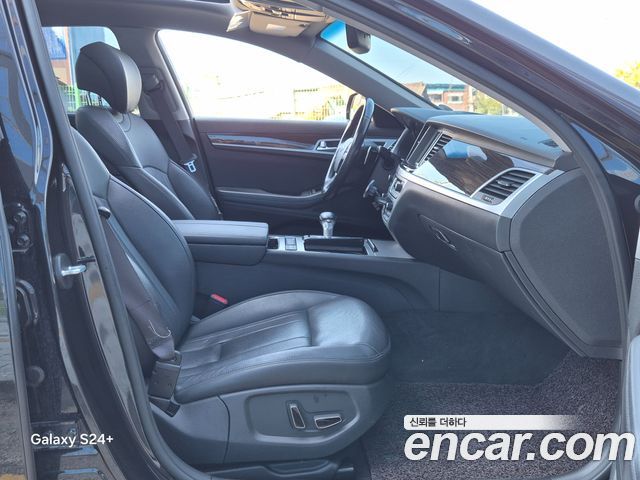 Genesis G80 2018 — photo 9
