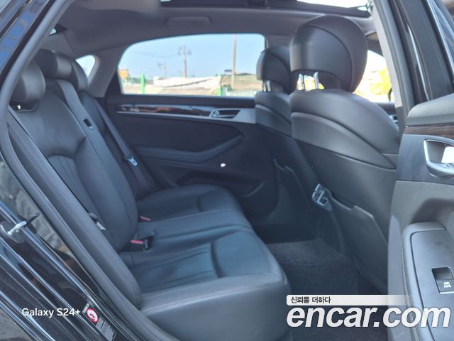 Genesis G80 2018 — photo 10