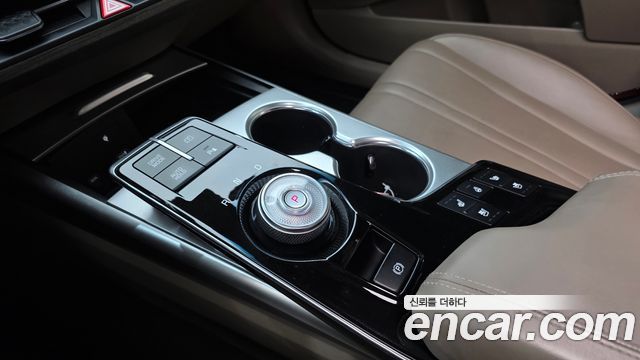 Kia K8 2023 — photo 12