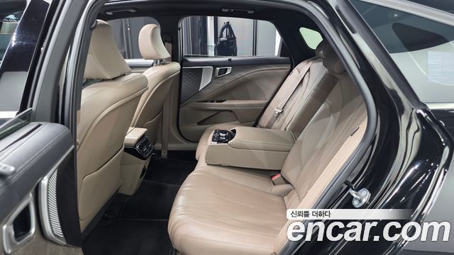 Kia K8 2023 — photo 18