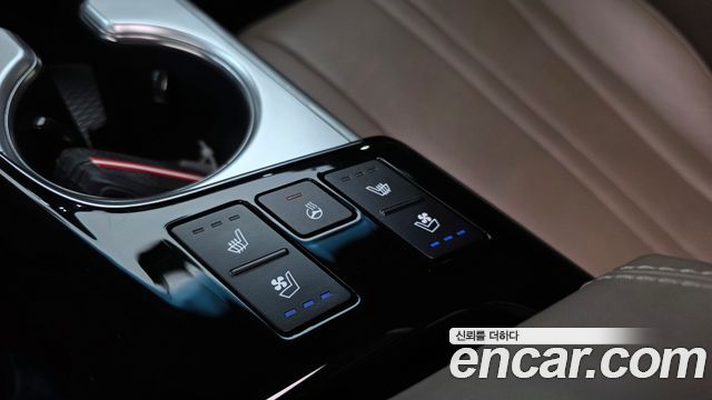 Kia K8 2023 — photo 25