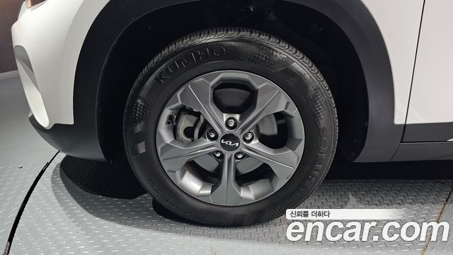 Kia Seltos 2023 — photo 5