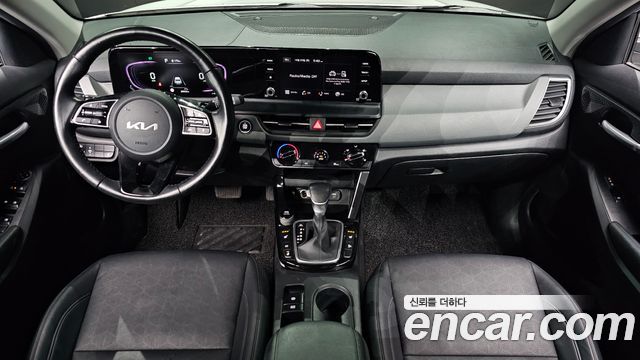 Kia Seltos 2023 — photo 10