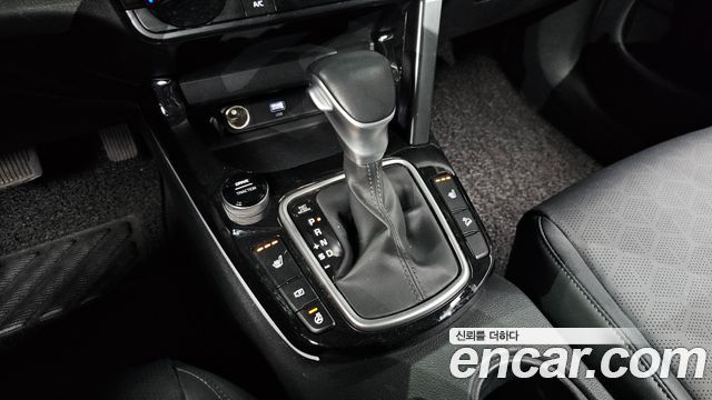 Kia Seltos 2023 — photo 12