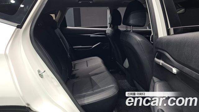 Kia Seltos 2023 — photo 18