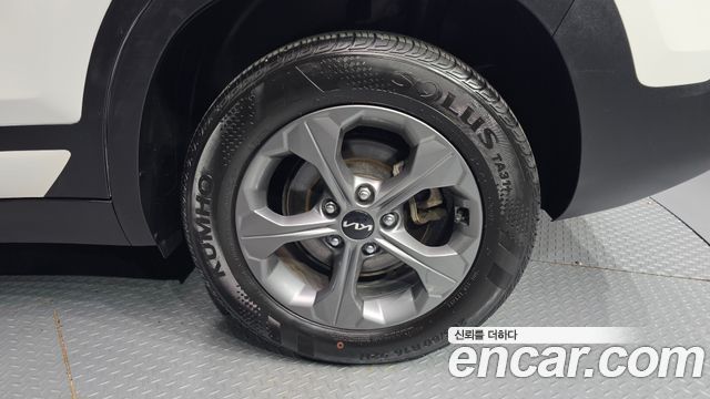 Kia Seltos 2023 — photo 7