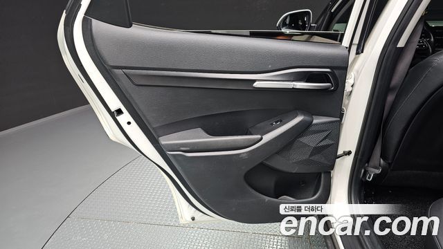 Kia Seltos 2023 — photo 15
