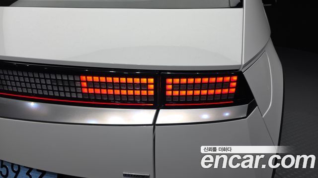 Hyundai Ioniq5 2022 — photo 9