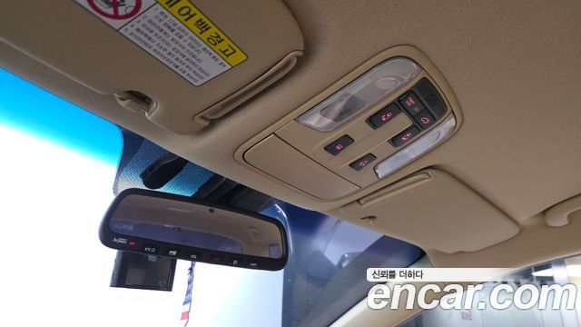Kia Canival 2018 — photo 24