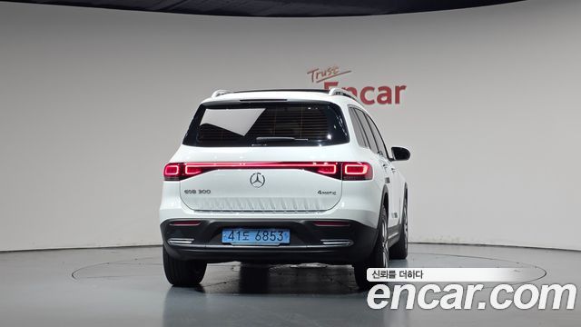 Mercedes-Benz EQB 2024 — photo 4