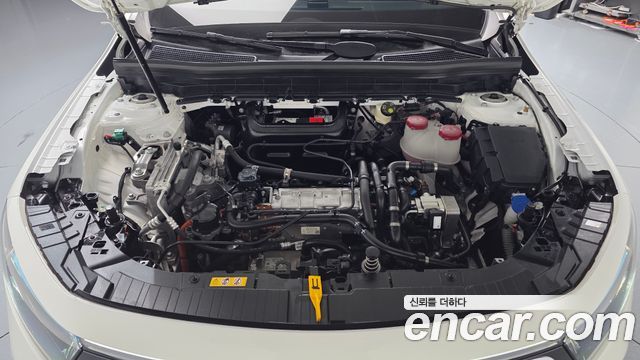 Mercedes-Benz EQB 2024 — photo 6