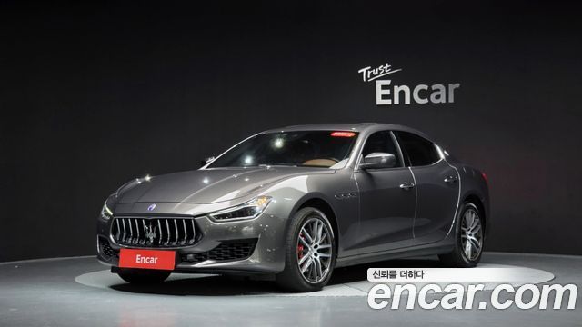 Maserati Ghibli 2019 — photo 37