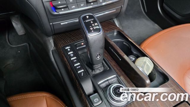 Maserati Ghibli 2019 — photo 12