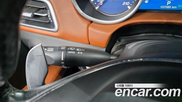 Maserati Ghibli 2019 — photo 33