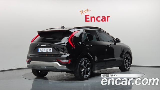 Kia Niro 2022 — photo 2