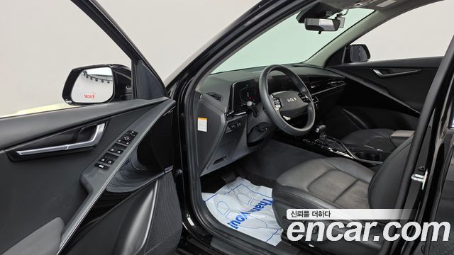 Kia Niro 2022 — photo 10