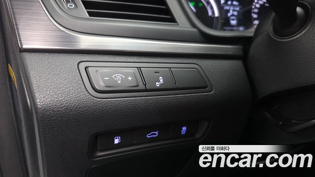 Hyundai Sonata 2018 — photo 16