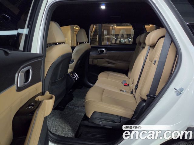 Kia Sorento 2025 — photo 8
