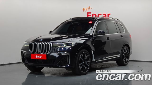 BMW X7 2022 — photo 1