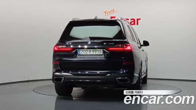 BMW X7 2022 — photo 4