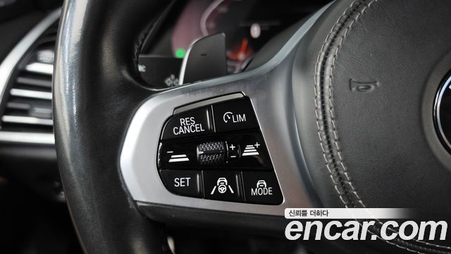 BMW X7 2022 — photo 22