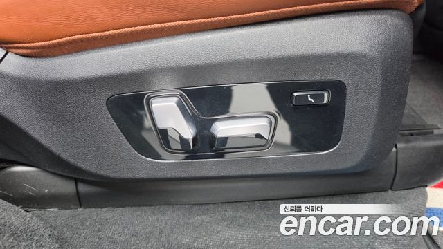 BMW X7 2022 — photo 33