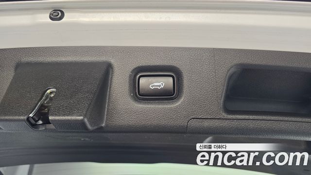 Hyundai Santafe 2022 — photo 23