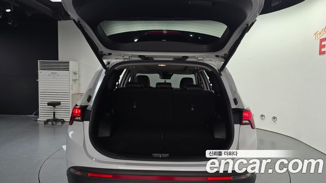 Hyundai Santafe 2022 — photo 24