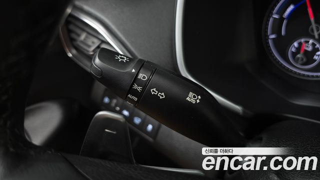 Hyundai Santafe 2022 — photo 33