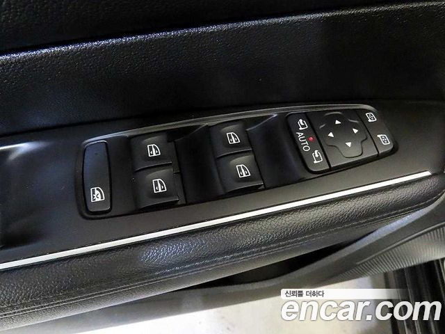 Renault Korea SM6 2016 — photo 13