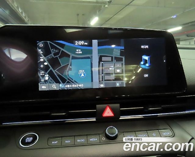Hyundai AVANTE 2025 — photo 16