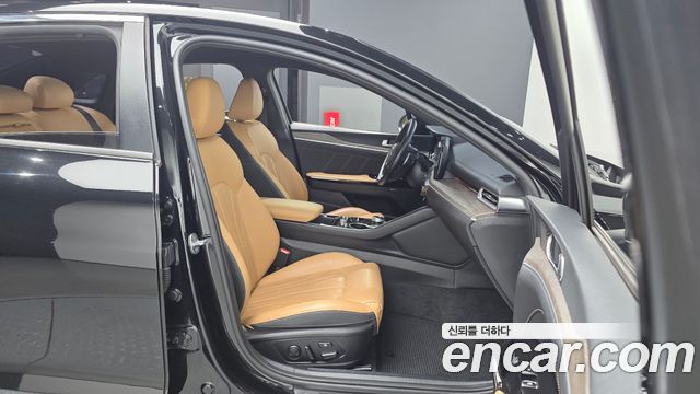 Kia K5 2022 — photo 17
