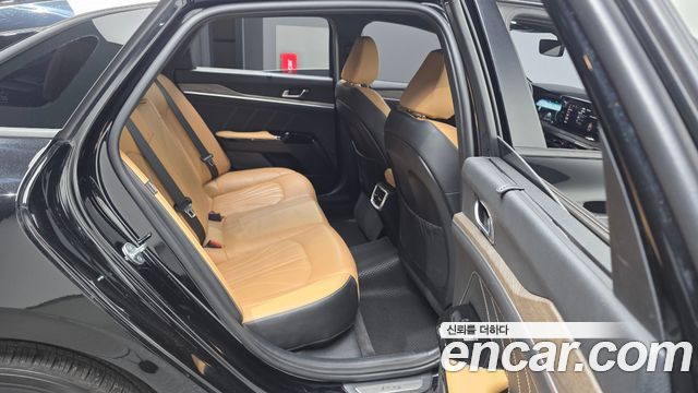 Kia K5 2022 — photo 18