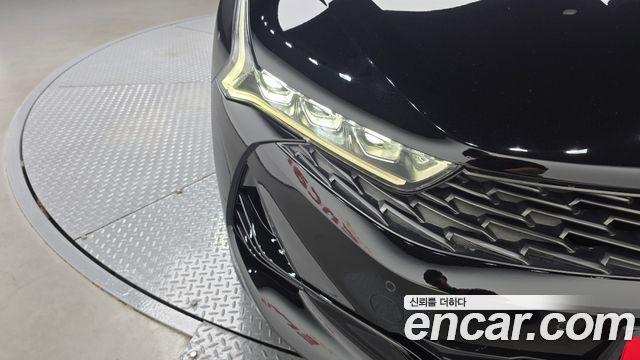 Kia K5 2022 — photo 8