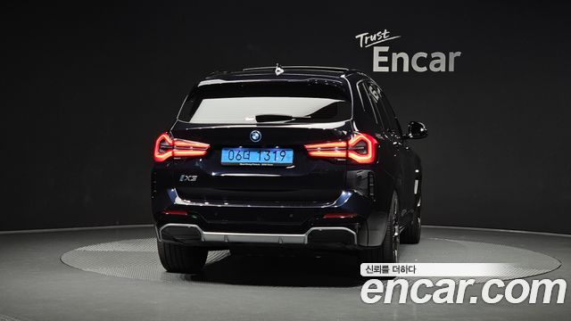 BMW iX3 2023 — photo 4
