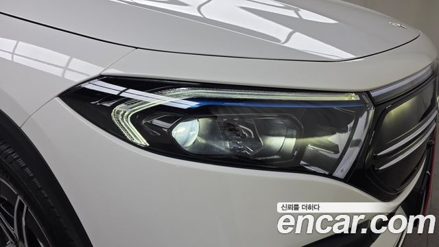 Mercedes-Benz EQA 2022 — photo 8