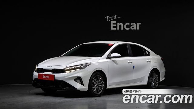 Kia K3 2023 — photo 1