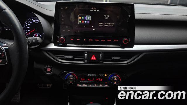 Kia K3 2023 — photo 20