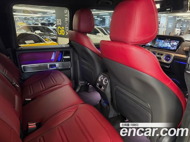 Mercedes-Benz G-Class 2025 — photo 10