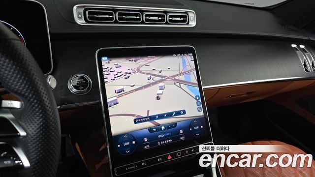 Mercedes-Benz S-Class 2022 — photo 18