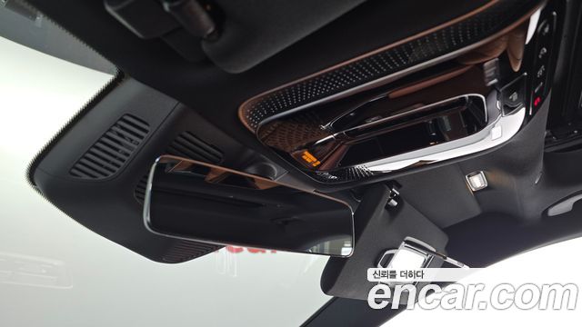 Mercedes-Benz S-Class 2022 — photo 27
