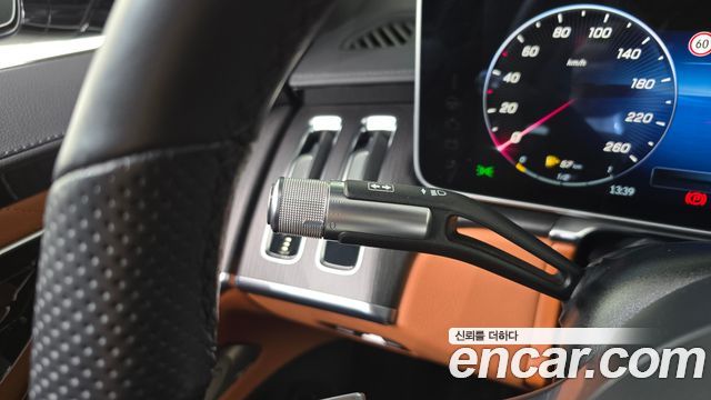 Mercedes-Benz S-Class 2022 — photo 28