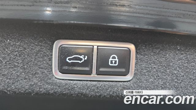 Hyundai Grandeur 2023 — photo 20