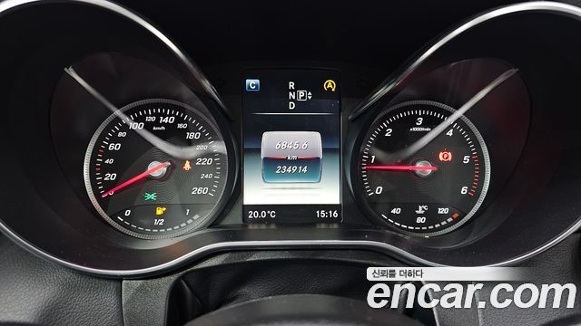 Mercedes-Benz C-Class 2015 — photo 8