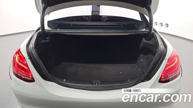 Mercedes-Benz C-Class 2015 — photo 20