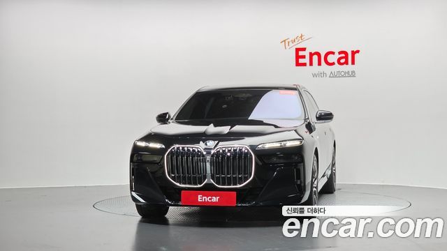 BMW 7-Series 2024 — photo 3